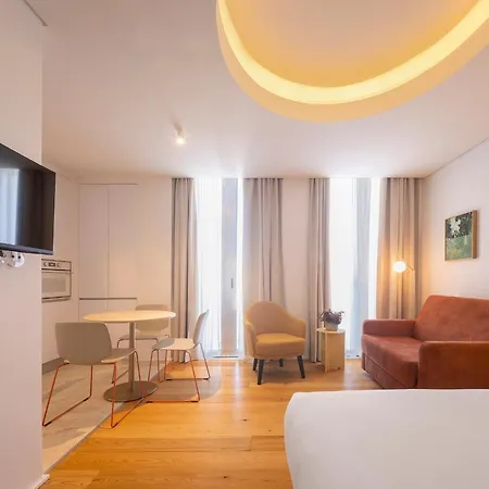 Serviced - Estrela 리스본